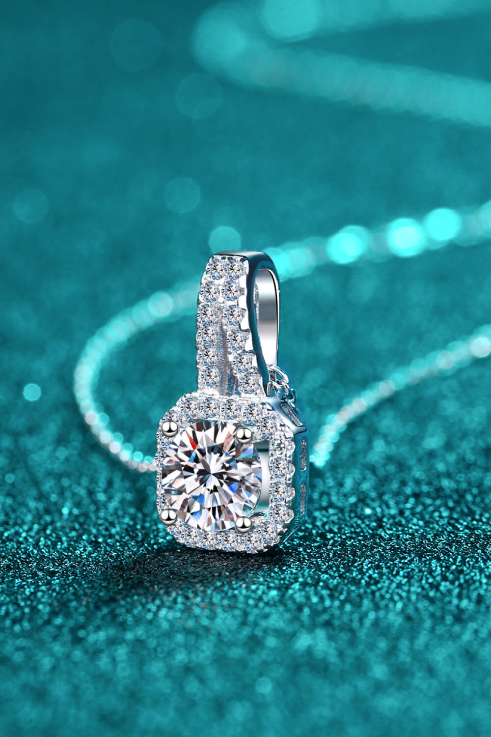 The Luminara Necklace